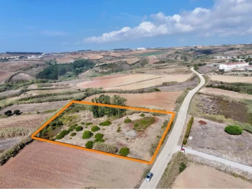 Terreno para Venda em Lourinhã e Atalaia