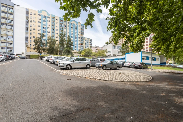 Apartamento T2 para Venda em Cacém e São Marcos Foto 7