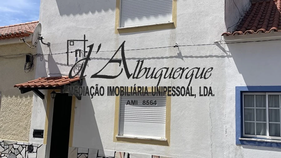 Moradia T4 para Venda em Ponte de Sor, Tramaga e Vale de Açor