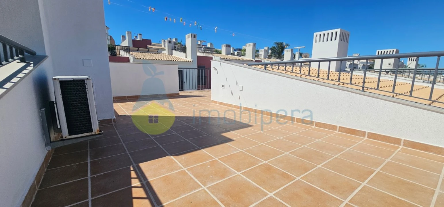Moradia T2 para Venda em Guia Foto 30
