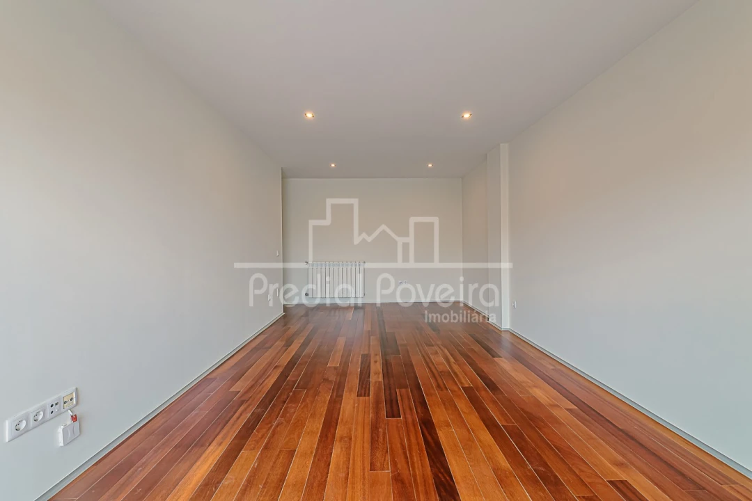 Apartamento T1 para Venda em Póvoa de Varzim, Beiriz e Argivai Foto 3