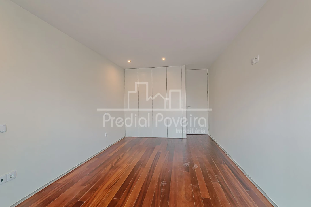 Apartamento T1 para Venda em Póvoa de Varzim, Beiriz e Argivai Foto 8