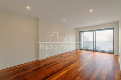 Apartamento T1 para Venda em Póvoa de Varzim, Beiriz e Argivai