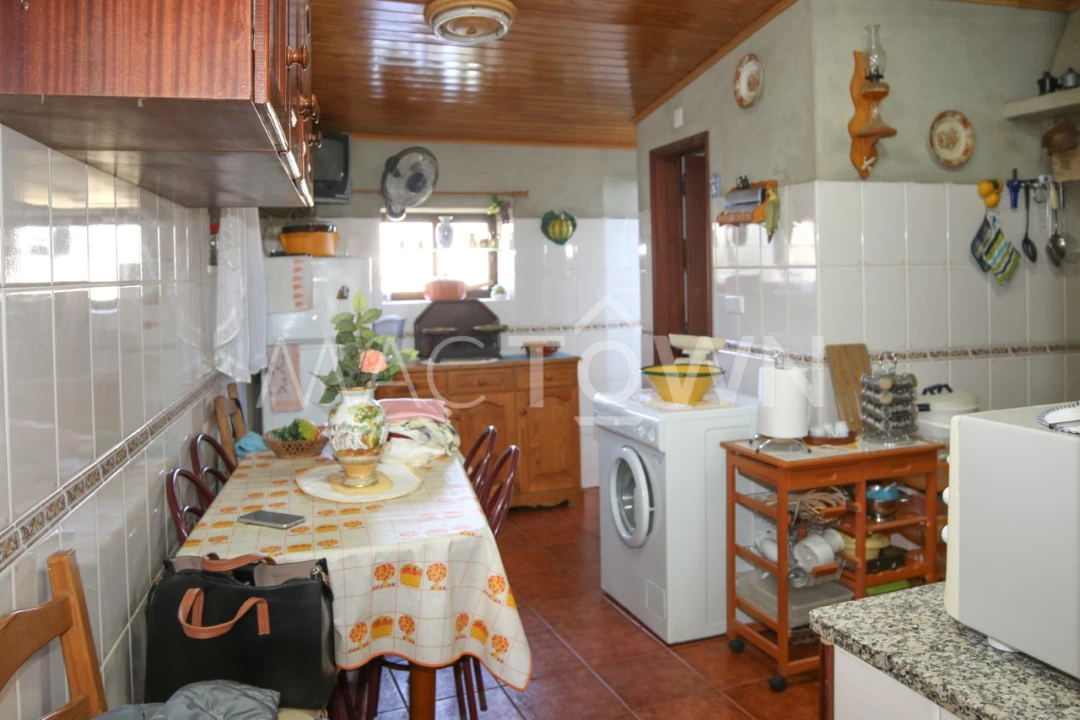 Moradia T4 para Venda em Sardoal Foto 5