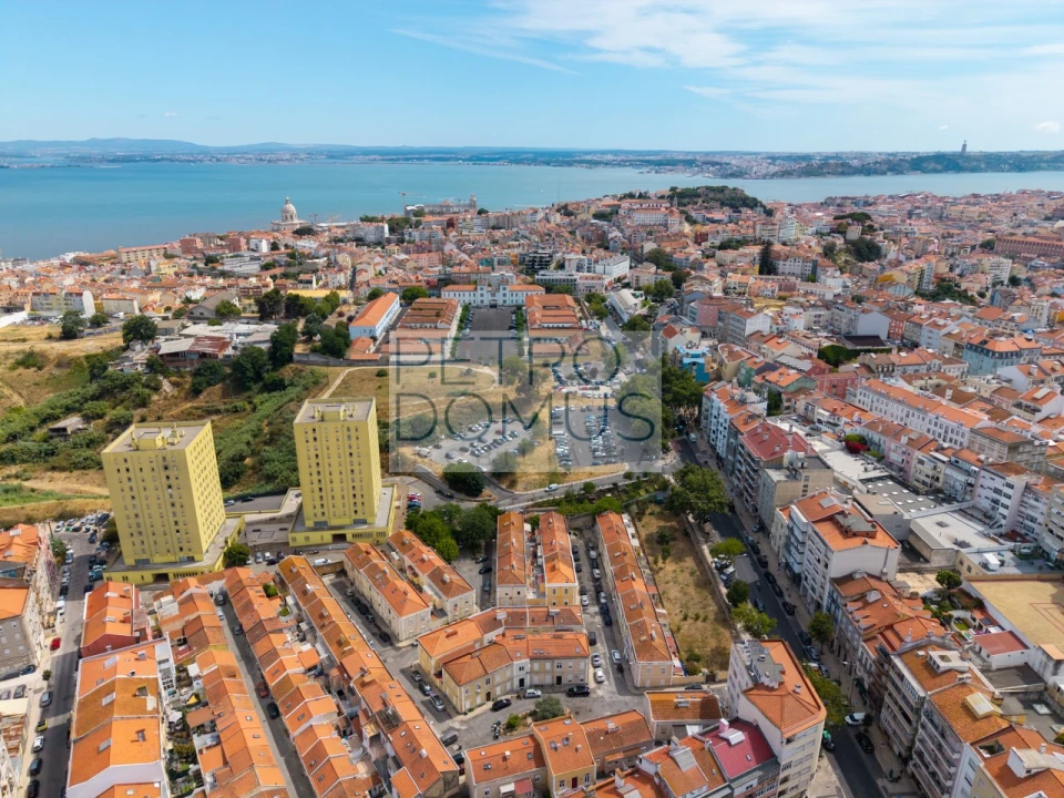 Apartamento T2 para Venda em Penha de França Foto 19