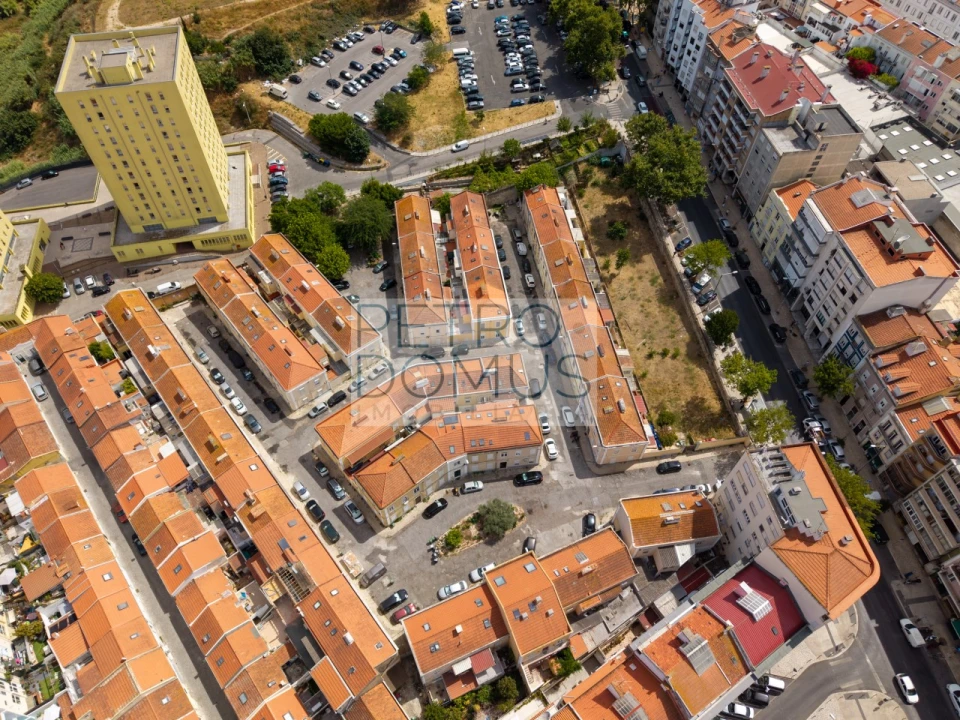 Apartamento T2 para Venda em Penha de França Foto 22