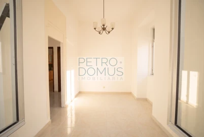 Apartamento T2 para Venda em Penha de França
