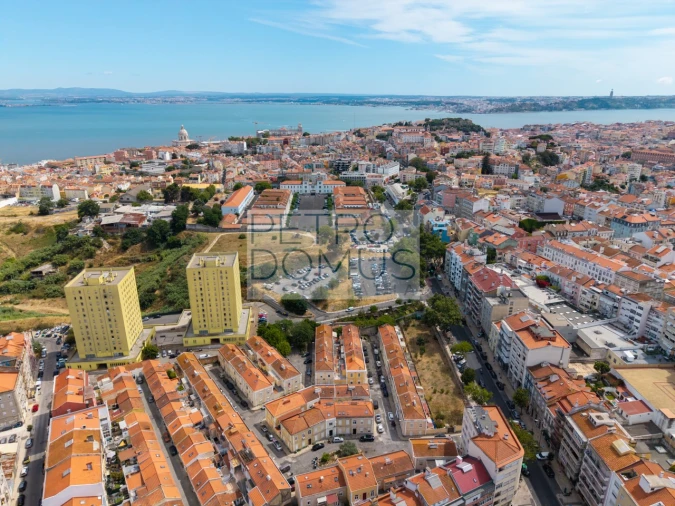 Apartamento T2 para Venda em Penha de França Foto 19