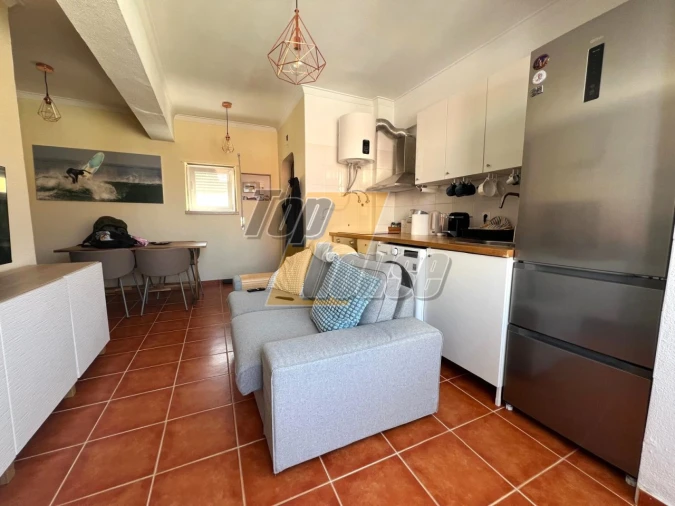 Apartamento T1 para Venda em Caparica e Trafaria Foto 4