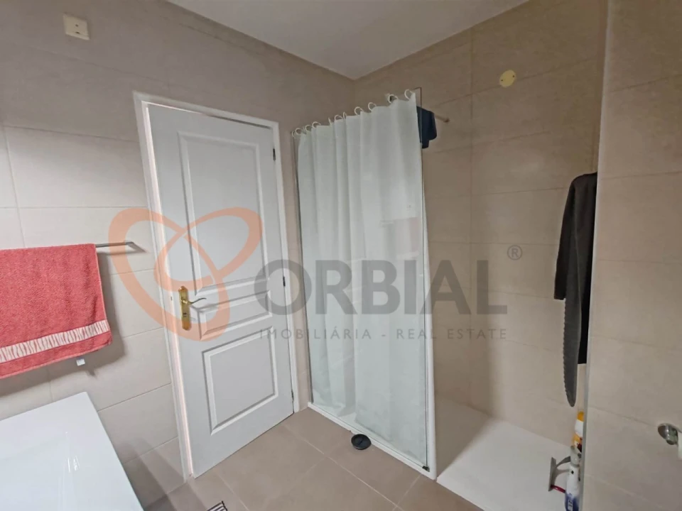 Apartamento para Venda em Albufeira e Olhos de Água Foto 16