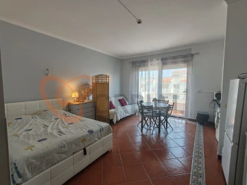 Apartamento para Venda em Albufeira e Olhos de Água
