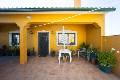 Moradia T2 para Venda em Raposa