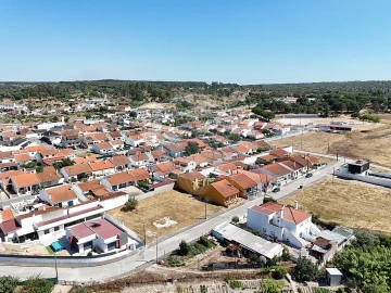Moradia T2 para Venda em Raposa