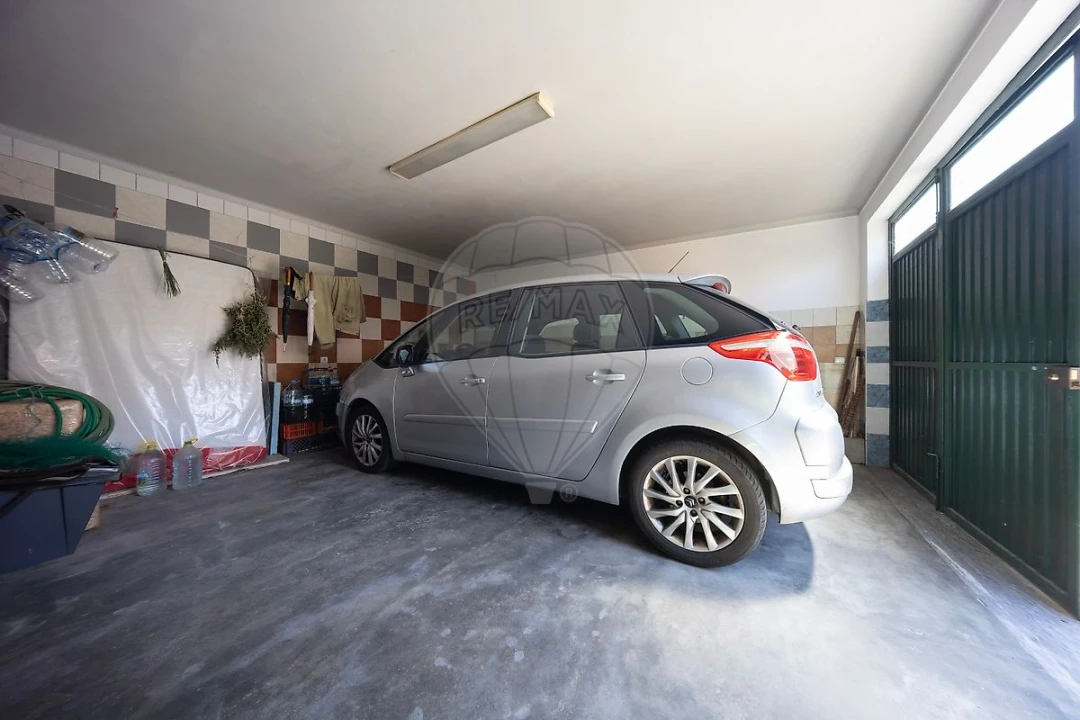 Moradia T2 para Venda em Raposa Foto 28