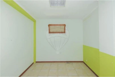 Escritório para Arrendamento em Mafamude e Vilar do Paraíso