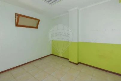 Escritório para Arrendamento em Mafamude e Vilar do Paraíso