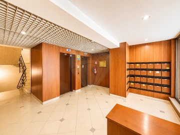 Apartamento T1 para Arrendamento em Mafamude e Vilar do Paraíso