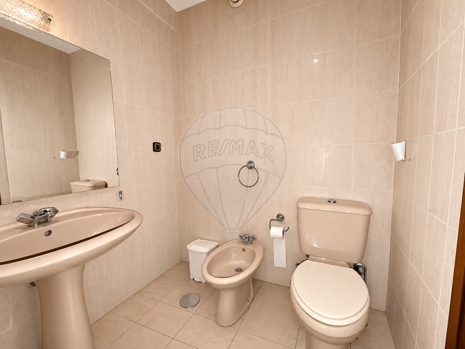 Apartamento T1 para Arrendamento em Mafamude e Vilar do Paraíso Foto 10