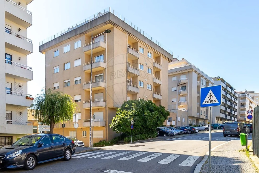 Apartamento T2 para Venda em Mafamude e Vilar do Paraíso Foto 5