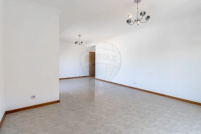 Apartamento T2 para Venda em Mafamude e Vilar do Paraíso