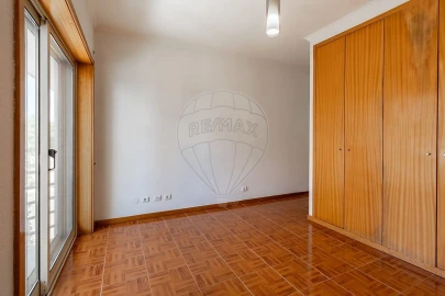 Apartamento T2 para Venda em Mafamude e Vilar do Paraíso