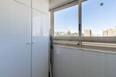 Apartamento T2 para Venda em Mafamude e Vilar do Paraíso