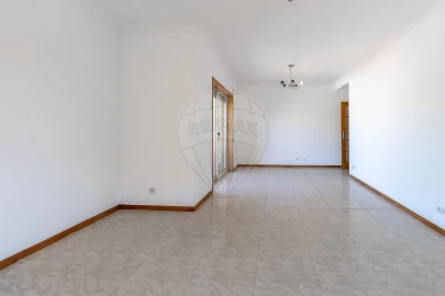 Apartamento T2 para Venda em Mafamude e Vilar do Paraíso