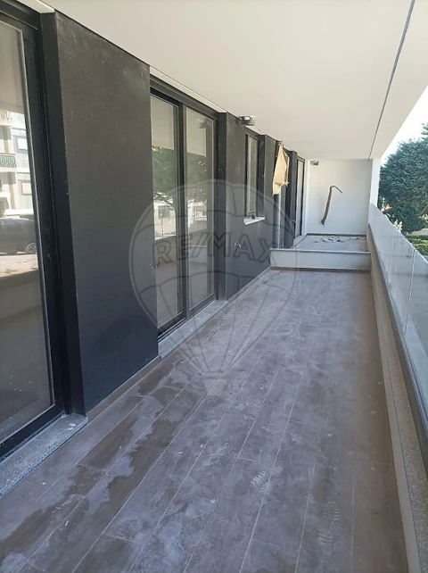 Apartamento T1 para Venda em Mafamude e Vilar do Paraíso