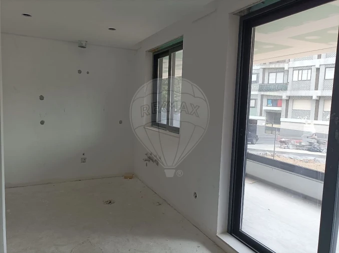 Apartamento T1 para Venda em Mafamude e Vilar do Paraíso Foto 14