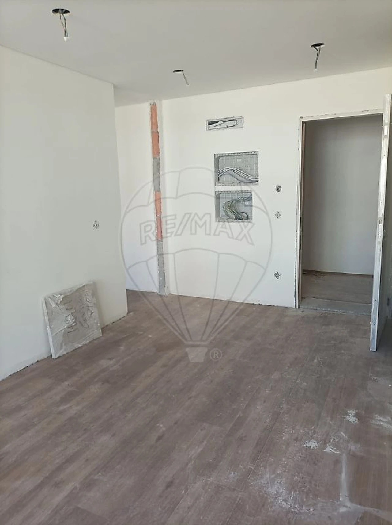 Apartamento T1 para Venda em Mafamude e Vilar do Paraíso Foto 7