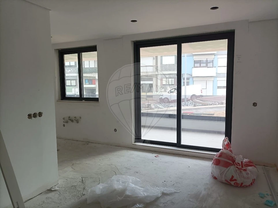 Apartamento T1 para Venda em Mafamude e Vilar do Paraíso Foto 10