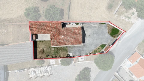 Moradia T3 para Venda em Santa Maria, São Pedro e Matacães