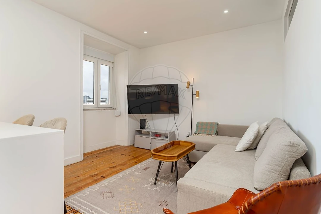 Apartamento T2 para Venda em Arroios Foto 16