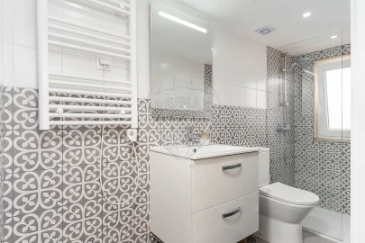 Apartamento T2 para Venda em Arroios