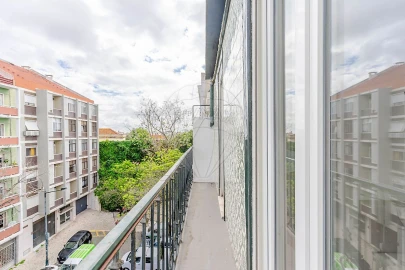 Apartamento T2 para Venda em Arroios