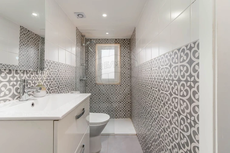 Apartamento T2 para Venda em Arroios Foto 24