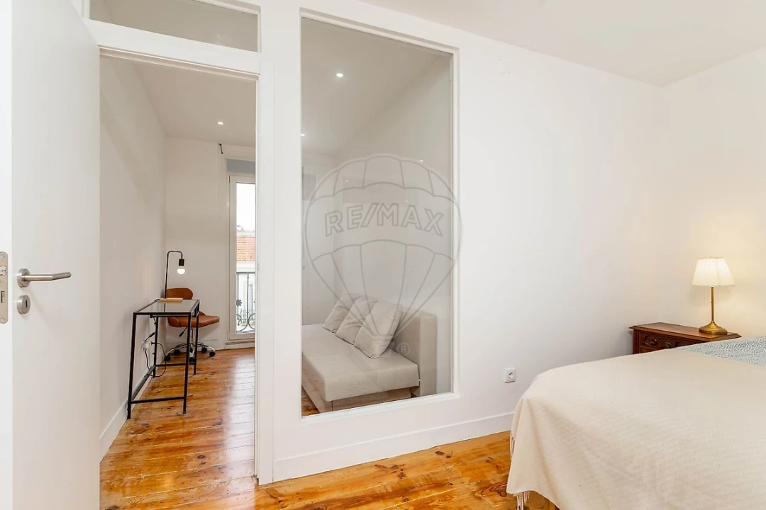 Apartamento T2 para Venda em Arroios Foto 12
