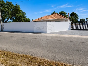 Terreno para Venda em Quinta do Anjo