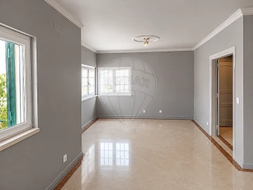Apartamento T2 para Arrendamento em Cascais e Estoril
