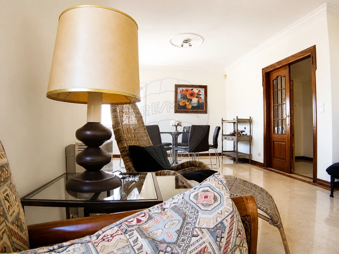 Apartamento T2 para Arrendamento em Cascais e Estoril Foto 4