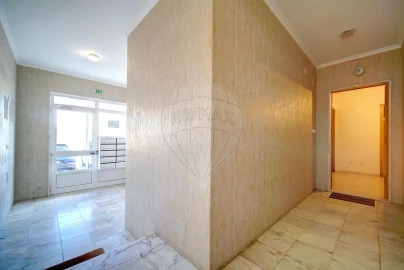 Apartamento T2 para Arrendamento em Alverca do Ribatejo e Sobralinho