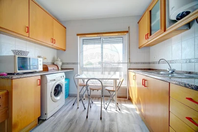 Apartamento T2 para Arrendamento em Alverca do Ribatejo e Sobralinho