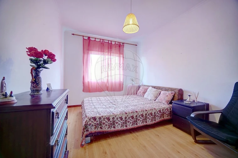 Apartamento T2 para Arrendamento em Alverca do Ribatejo e Sobralinho Foto 8
