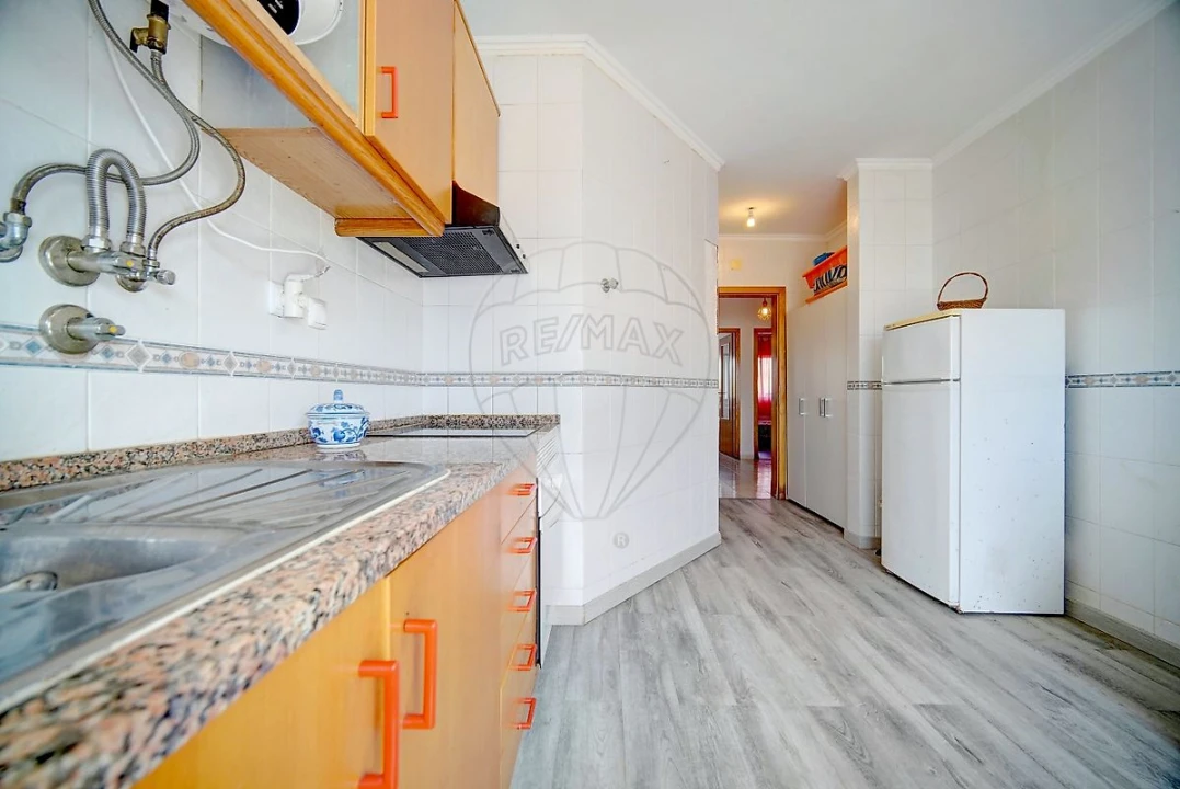 Apartamento T2 para Arrendamento em Alverca do Ribatejo e Sobralinho Foto 14