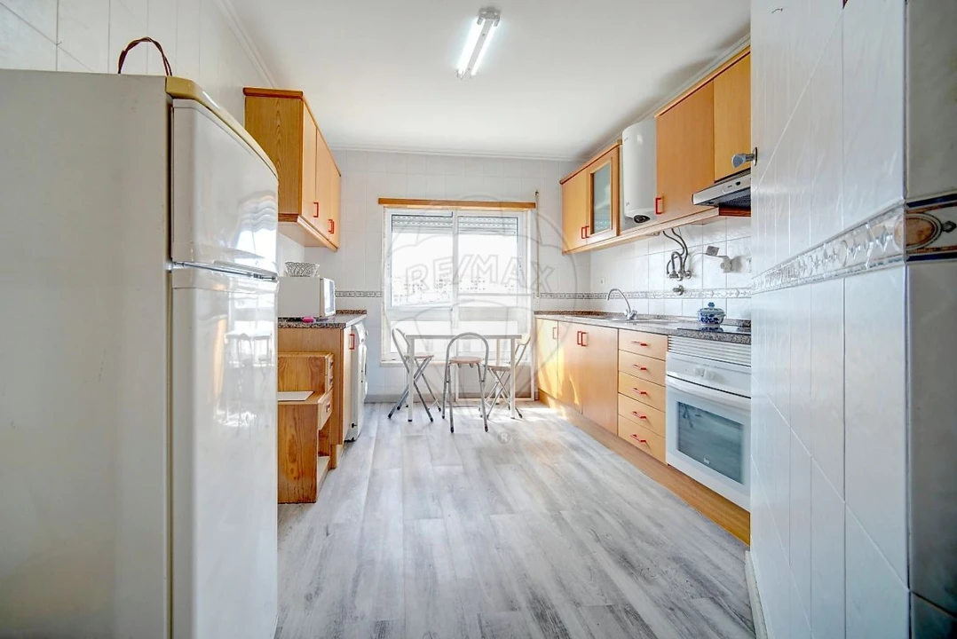 Apartamento T2 para Arrendamento em Alverca do Ribatejo e Sobralinho Foto 13