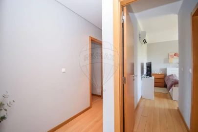 Apartamento T3 para Venda em Pontinha e Famões