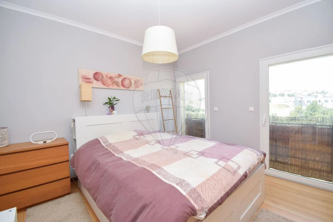 Apartamento T3 para Venda em Pontinha e Famões Foto 7