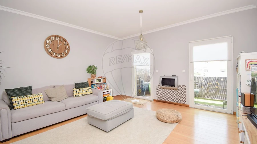 Apartamento T3 para Venda em Pontinha e Famões