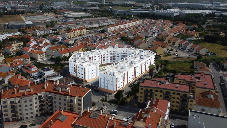 Apartamento T2 para Venda em Carregado e Cadafais Foto 20
