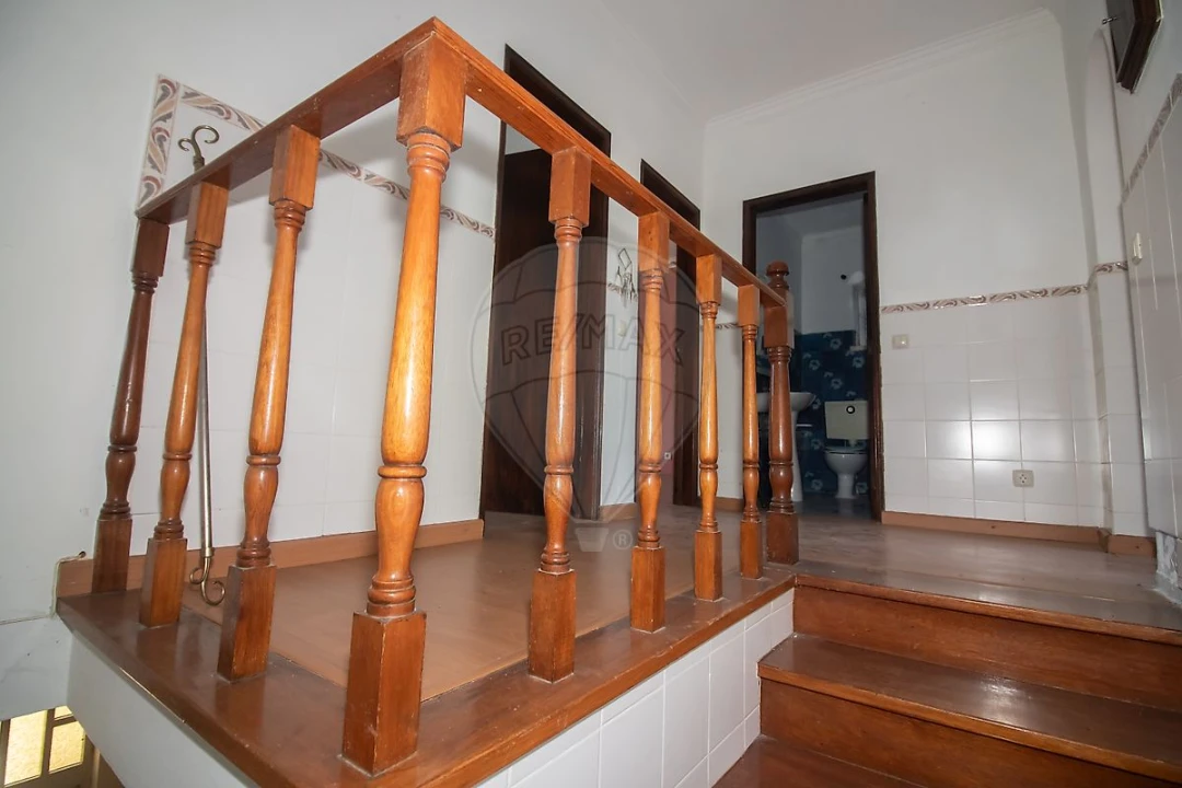 Moradia T5 para Venda em Meca Foto 18